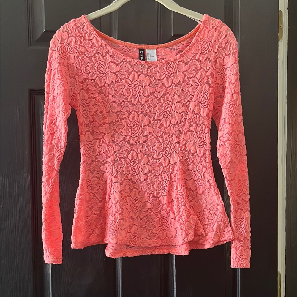 Women's Peach Pink Lace Peplum Top